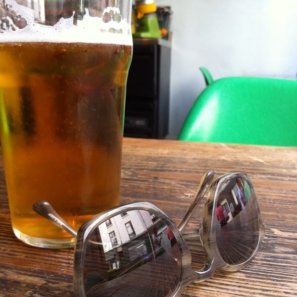 Le Poulailler Saint Ambroise 60 Rue Saint Sabin