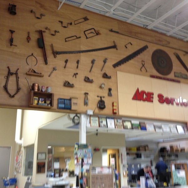 Parkrose Hardware Hardware Store in Vancouver
