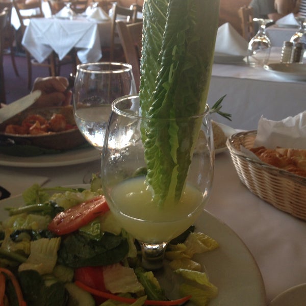 8/8/2016 tarihinde Anna A.ziyaretçi tarafından Liman Restaurant'de çekilen fotoğraf