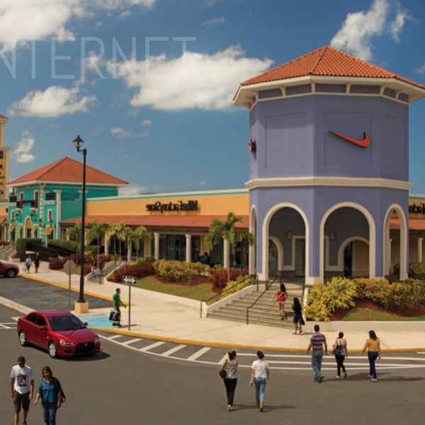 Outlet Barceloneta - Centro comercial