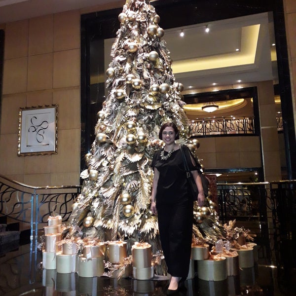 Das Foto wurde bei Grand Ballroom - Hotel Mulia Senayan, Jakarta von Magdalena N. am 12/2/2018 aufgenommen