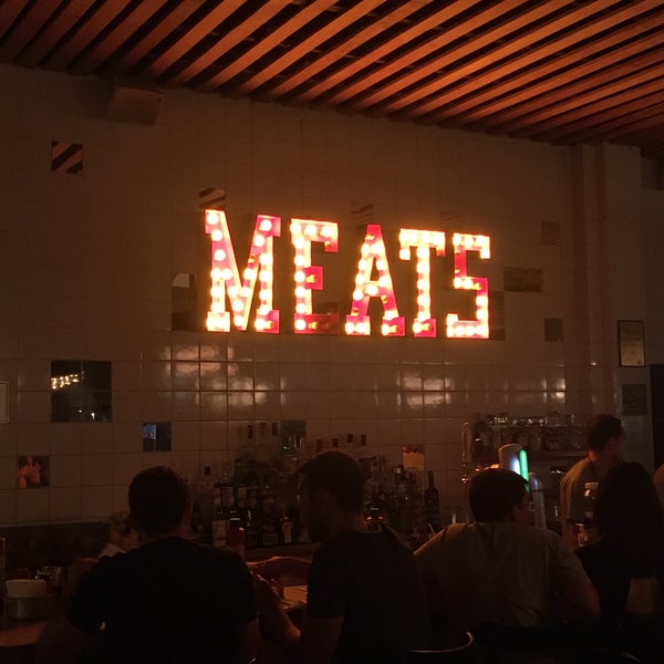 Foto diambil di Meats oleh Jonatas Lima D. pada 11/10/2019