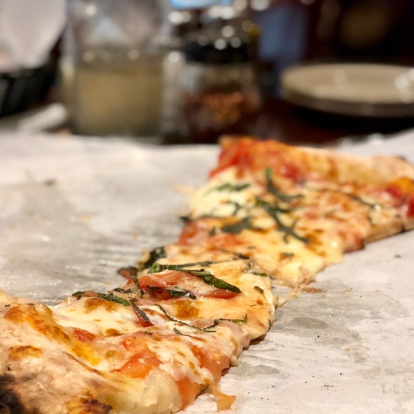 Photo taken at Graziano&#39;s Brick Oven Pizza by Stephen R. on 8/10/2018