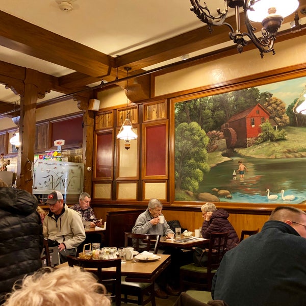 Bread Basket 131 Park Ave