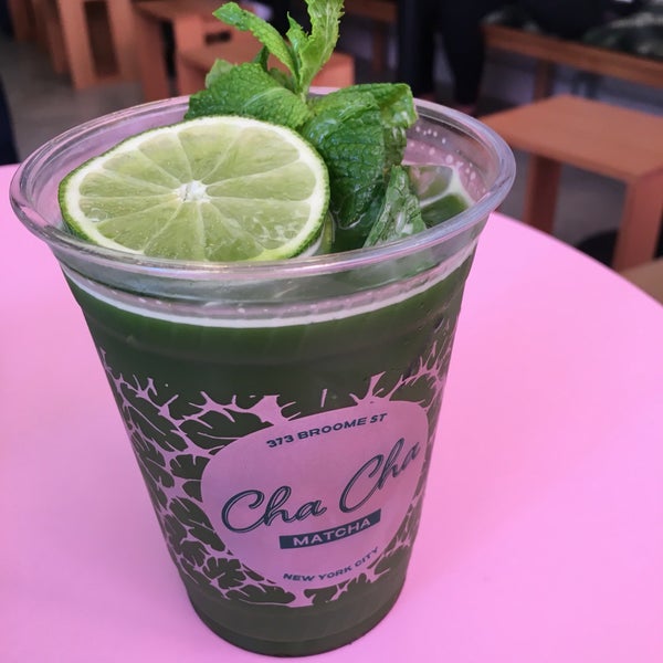 Best matcha drinks ever! Besides the amazing variety of hot and iced matcha drinks they have delicious pastries! And don't forget the soft serve. It's amazing! Don't forget to Try the Matcha flavor!