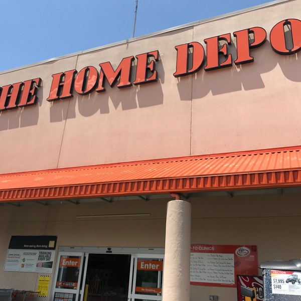 The Home Depot Kingsport'da Hırdavat Mağazası