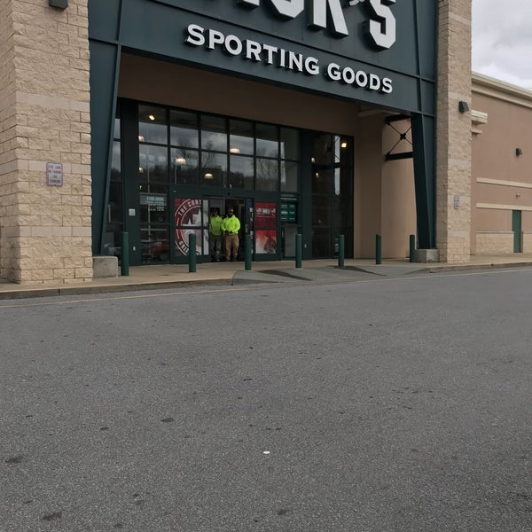 Photos at DICK'S Sporting Goods 1 tip