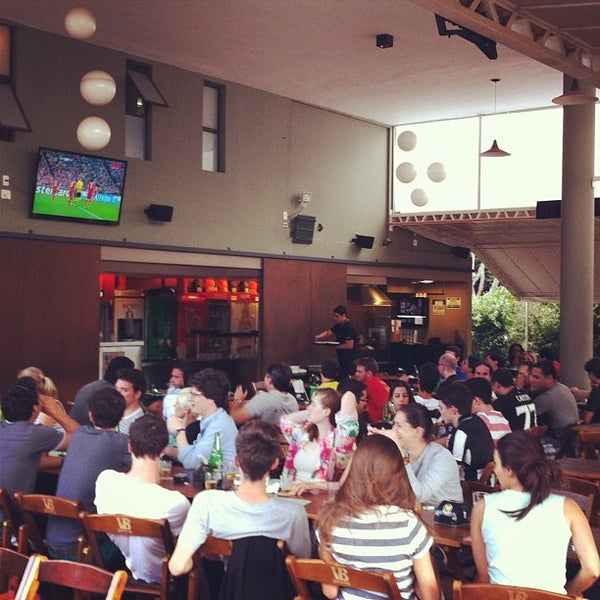Photo taken at Versão Brasileira Bar &amp; Restaurante by Daniel R. on 5/25/2013