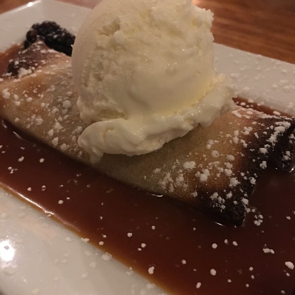 African queen was interesting. Loved the coconut ice cream and caramel sauce, but the pastry itself was dry. Eat it with the berries for sure.