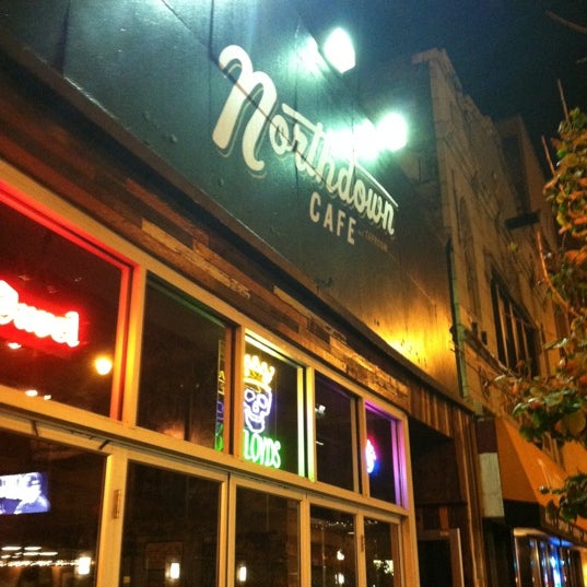 10/14/2012 tarihinde Nathan M.ziyaretçi tarafından Northdown Café and Taproom'de çekilen fotoğraf