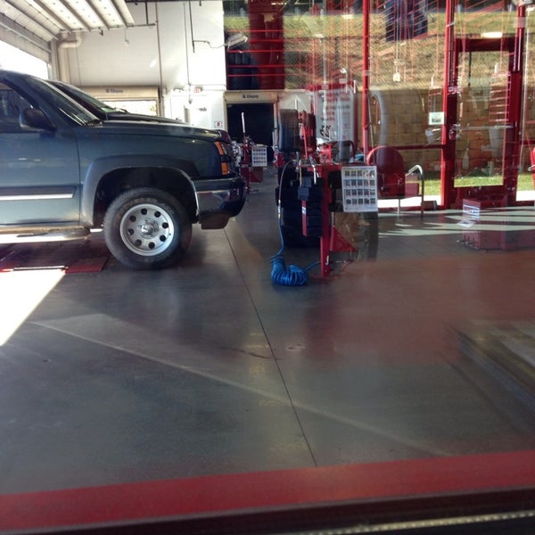 Discount Tire Automotive Shop