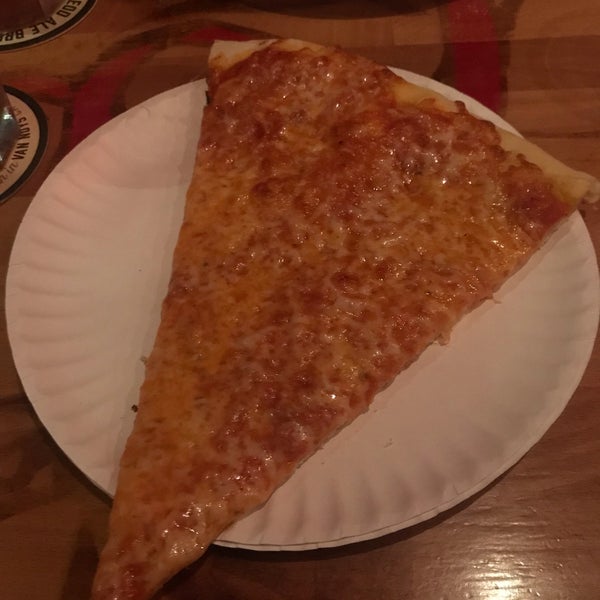 Gracie's Pizza East Hollywood 1 tip from 168 visitors