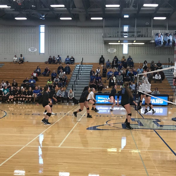 Papillion La Vista South High School 10 tips from 567 visitors