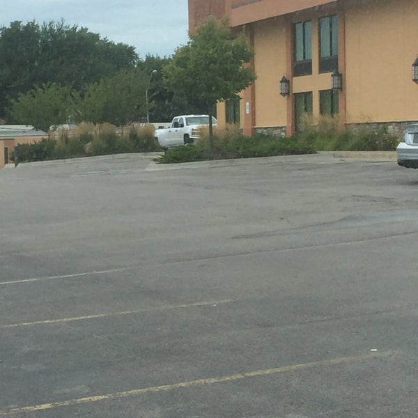 Ramada Plaza Omaha Hotel & Convention Center and CoCo Key Water Park