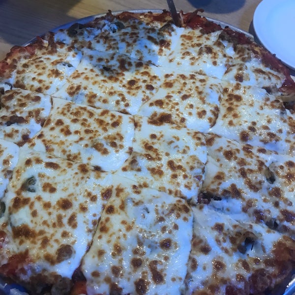 Johnny Sortino's Pizza Parlor 16 tips from 990 visitors