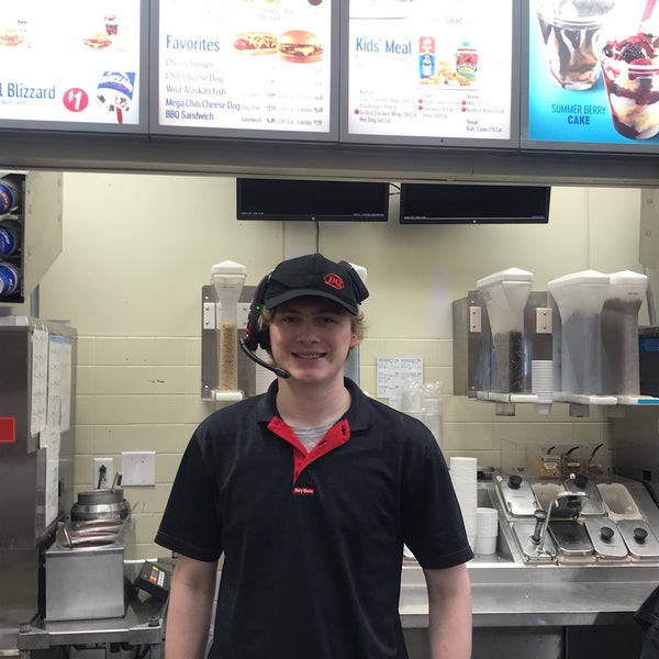 Dairy Queen Ice Cream Parlor in Omaha