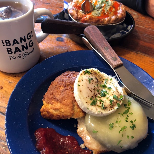 11/6/2018 tarihinde Katylou M.ziyaretçi tarafından Bang Bang Pie Shop'de çekilen fotoğraf