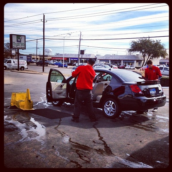 Simoniz Car Wash Car Wash in Plano