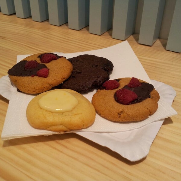 Foto tirada no(a) Afri&#39;s Cookies por Gonzalo em 1/31/2014