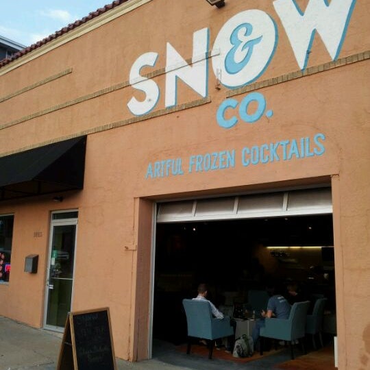 Foto tomada en Snow &amp; Company  por Local Ruckus KC el 4/10/2012