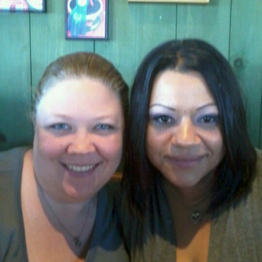 Photo taken at Chili&#39;s Grill &amp; Bar by Krystal M. on 11/9/2011