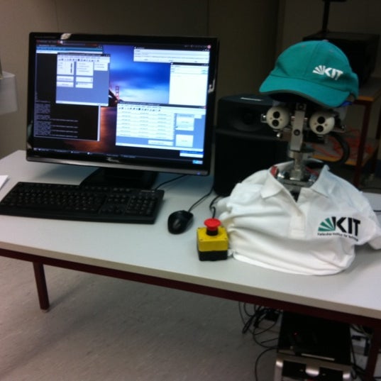 KIT Informatik-Hauptgebäude (50.34) - College Academic Building in Oststadt