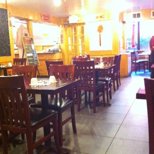 Lichee Nut Chinese Restaurant in Brooklyn