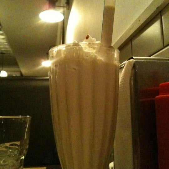 Largest straw in the milkshake that I have ever seen. Yumm