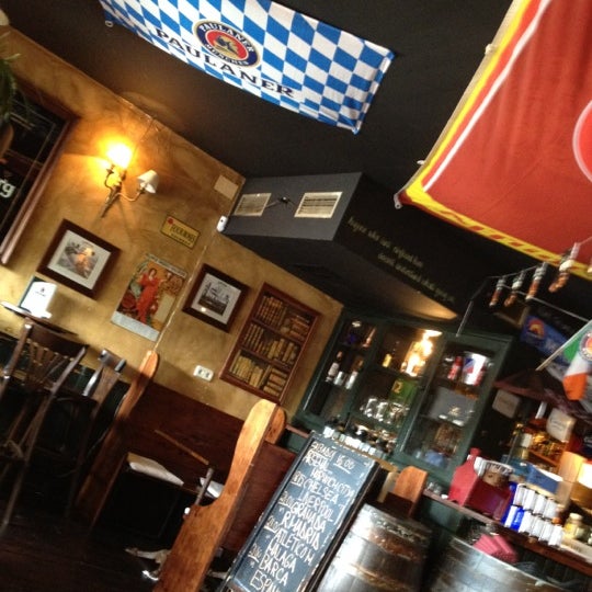 Photo taken at O&#39;haras Irish Pub by Antonio C. on 5/6/2012