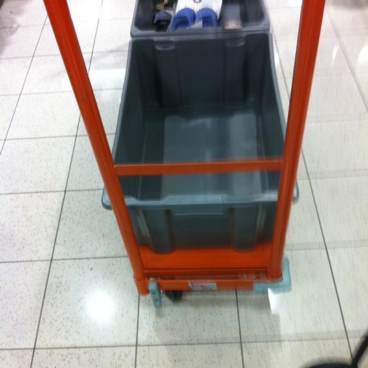 Photos at Kohl's Department Store in Ocean