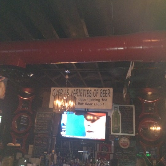 Photo taken at Play Sports Bar by Michael E. on 7/13/2012