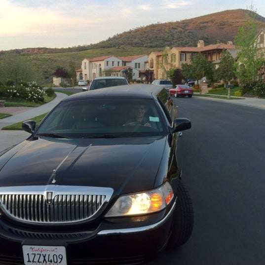 Security gate the Oaks of Calabasas The Oaks 18 visitors