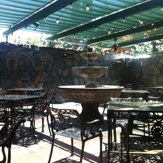 รูปภาพถ่ายที่ The Mexico Cafe โดย Margie A. เมื่อ 8/5/2012
