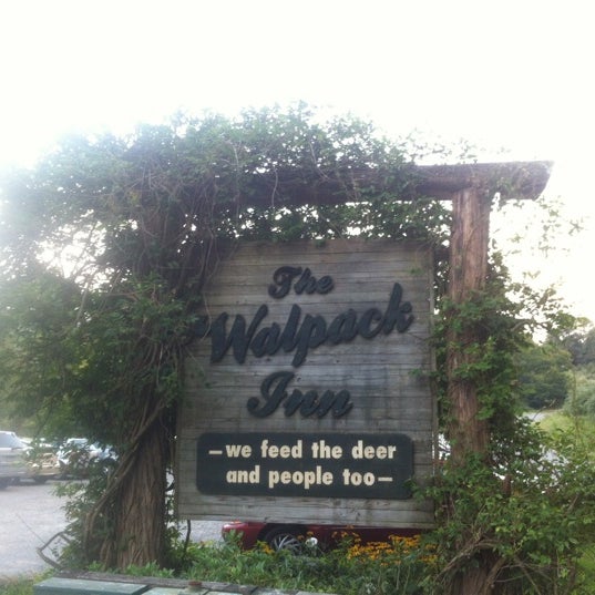 8/4/2012 tarihinde Fred S.ziyaretçi tarafından The Walpack Inn'de çekilen fotoğraf