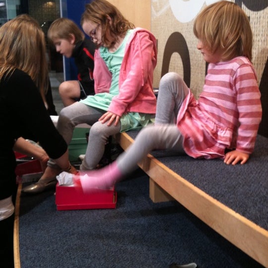 Shoes Sox Doncaster Vic