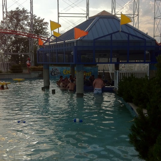 Photos at Mufflehead's Beach Bar Cedar Point Shores Water Park