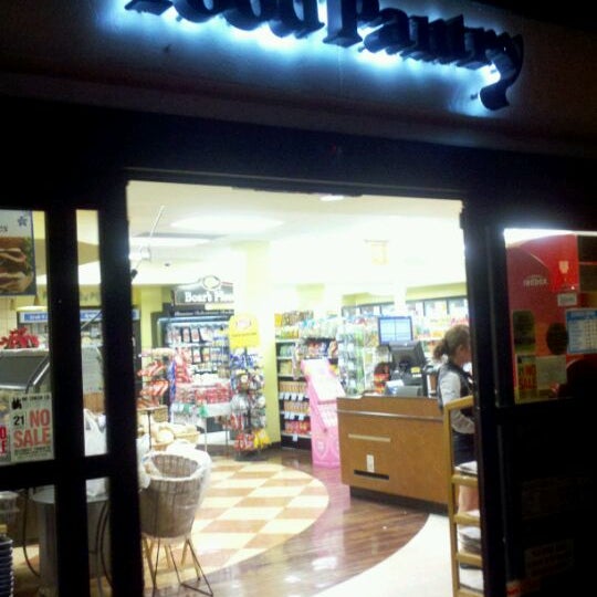 Food Pantry Grocery Store In Waikiki