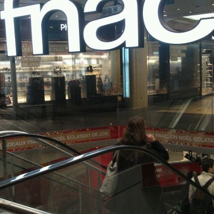 Photo taken at Fnac by Malcolm C. on 11/13/2011