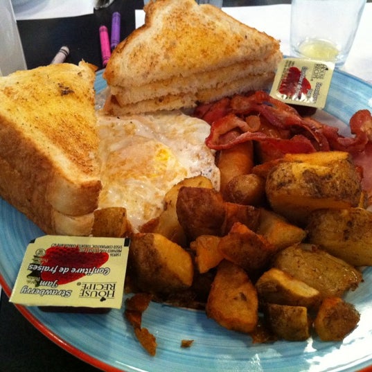 Bluenose II Restaurant & Grill Downtown Halifax 13 tips from 505 visitors