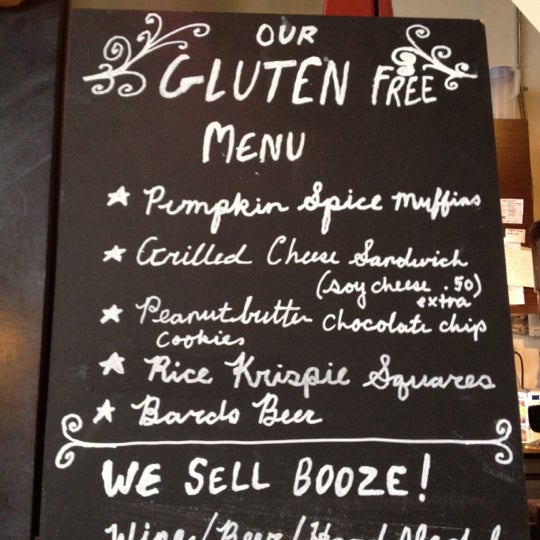 Great matcha latte! They offer gluten free & booze!