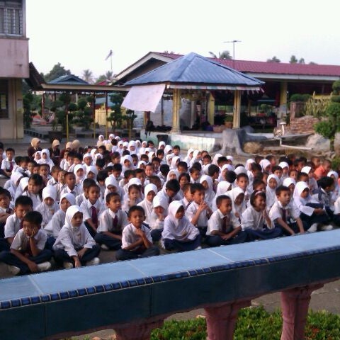 sekolah seri suria