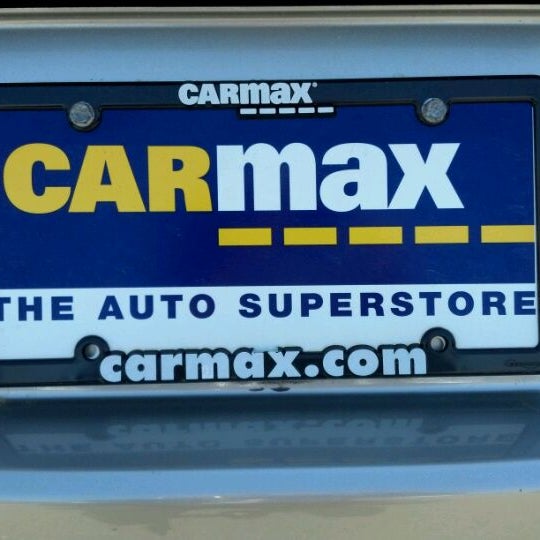 CarMax Car Dealership in Midlothian