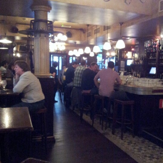 Photo prise au Café Bruxelles par Sebastiaan G. le7/19/2012