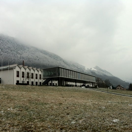 Foto tirada no(a) Universität • Liechtenstein por nizz s. em 1/31/2012
