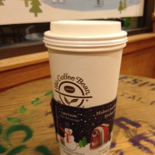 11/17/2011에 Sam S.님이 The Coffee Bean &amp; Tea Leaf에서 찍은 사진
