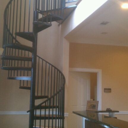 Photos At Indian Lake Executive Suites Llc 131 Maple Row - 