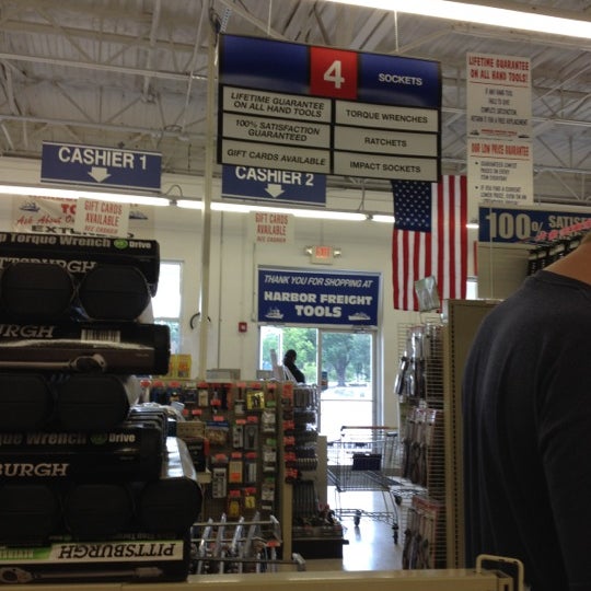 Harbor Freight Tools Hardware Store in Gainesville