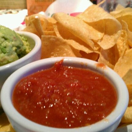 Photo taken at Chili&#39;s Grill &amp; Bar by Laine on 1/15/2012
