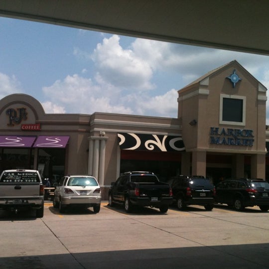 Blue Harbor Pointe Gas Station