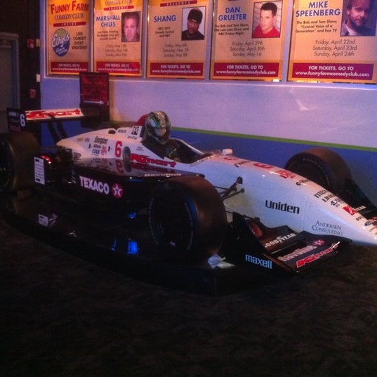 4/19/2011에 Andy M.님이 Andretti Indoor Karting &amp; Games Roswell에서 찍은 사진